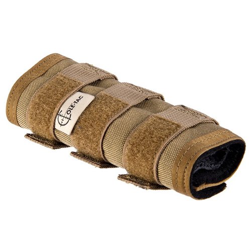 Der Cole-TAC HTP Suppressor Cover hält Temperaturen bis zu 3000°F stand, bietet einen sicheren Sitz mit BOA-Riemen und ist wasser- sowie feuerfest.