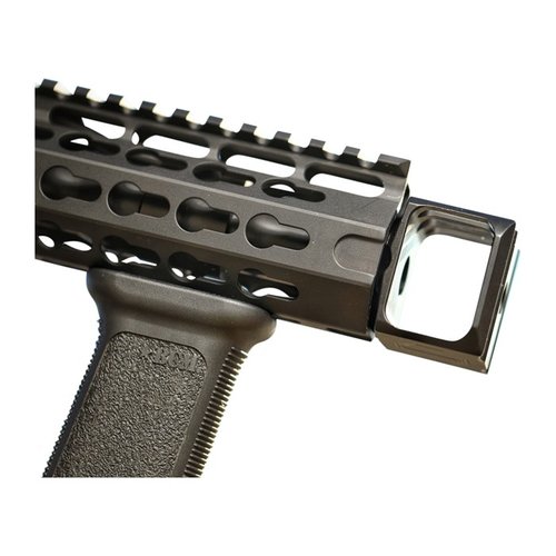 Der Loud And Flashy Muzzle Brake mit 1/2x28 Gewinde reduziert Rückstoss und Mündungshochgang, während er Sound und Blitz verstärkt. Perfekt für dein Setup!