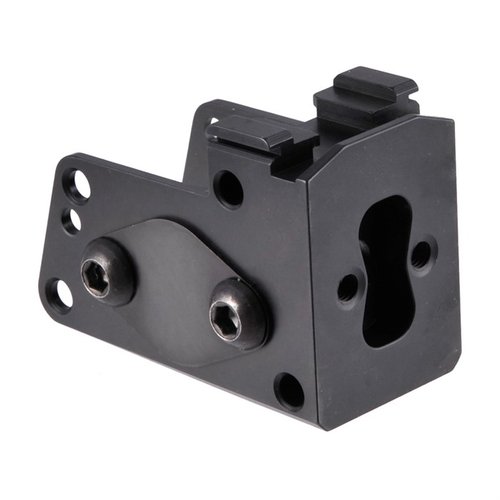 L'adattatore Modular Rear Kalashnikov Trunnion consente di installare facilmente vari tipi di calci, rendendo il tuo AKM/AK-74 estremamente versatile e adattabile.
