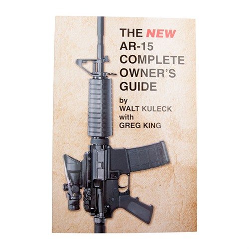 Der neue AR-15 Complete Owner's Guide bietet 275 Seiten mit über 400 Fotos und hilft dir, AR-15 Gewehre und Zubehör einfach zu verstehen und auszuwählen.