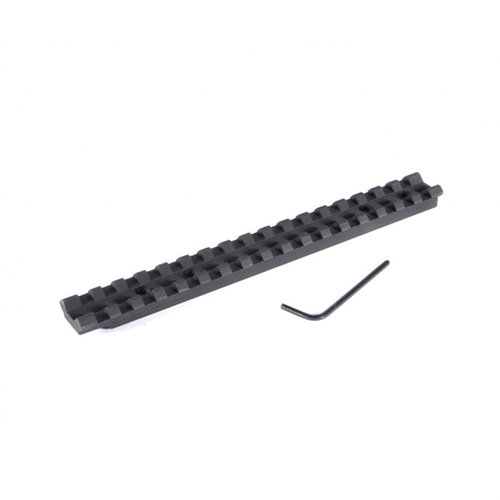 Le basi per ottiche EGW Ruger American Long Action offrono una guida Picatinny in un'unica pezzo, senza forare, per un'installazione semplice e veloce.