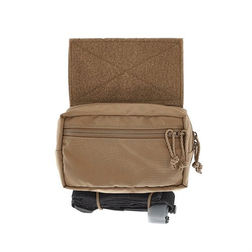 Die SACK POUCH MK3 ist eine vielseitige taktische Tasche mit einfachem Zugriff, verstellbaren Schlaufen und Velcro-Innenfläche für individuelle Anpassungen.