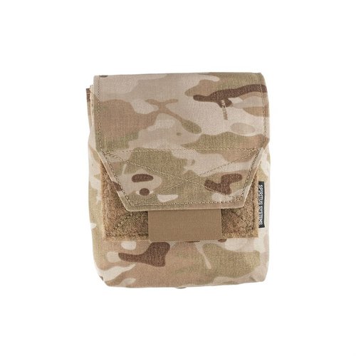 Die JSTA Pouch von SPIRITUS SYSTEMS bietet platzsparende Lösung mit zwei Fächern, Velcro-Inserts und flachem Design für MOLLE oder Gürtelmontage.