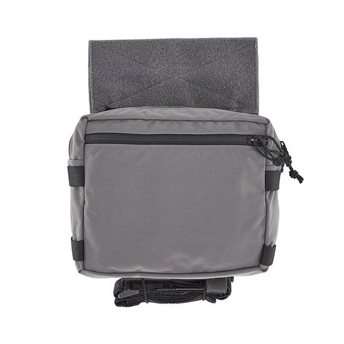 La Lunchbox Pouch Mk2 di Spiritus Systems è una borsa versatile per esplosivi, progettata per un facile accesso e organizzazione, con capacità di carico elevate.