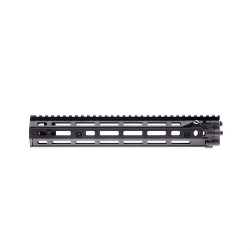 Die Daniel Defense RIS III Rail bietet ein leichtes, robustes Design mit M-LOK-Anschlüssen, einem freien Laufdesign und einer militärischen Bauweise für höchste Präzision.