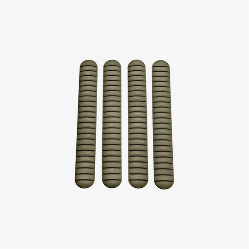 Le M-LOK Rail Covers di B5 SYSTEMS offrono una presa sicura e resistenza al calore, adattandosi a qualsiasi rail machined o handguard in polimero.