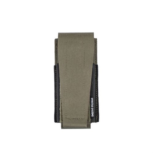 Le Liberty Dynamic Flashbang Pouch est polyvalent, pouvant stocker des grenades, magazines 556 et radios, avec un design MOLLE et un accès facile.