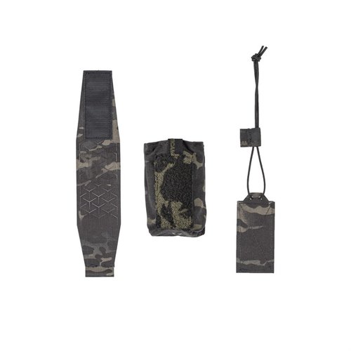 La SPUD Munitions Pouch offre versatilità con un cordino regolabile per contenuti sicuri, copertura scrim e compatibilità MOLLE, ideale per riviste 556 e 7.62.