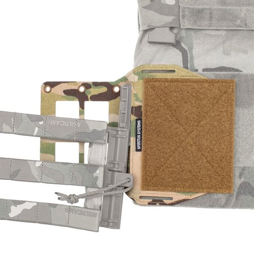 Il MOLLE Expander Wing è una piattaforma versatile e ambidestra per montare coltelli e tasche sotto il cummerbund del LV/119, con integrazione Tubes™.