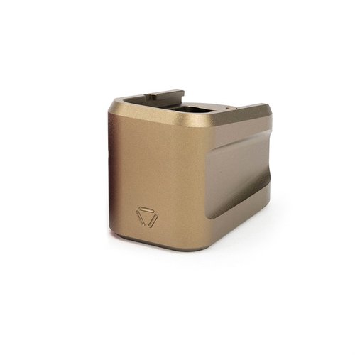 Il Strike Industries Aluminum Extended Magazine Plate per GLOCK™ G19 (9mm) offre un design a bassa attrito, aumentando la capacità di 5 colpi e migliorando il ricaricamento.