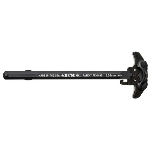 Il BCM Mk 2 Charging Handle offre un design ambidestro, canali di scarico per gas e una superficie di presa senza punti di schiacciamento, garantendo prestazioni superiori.