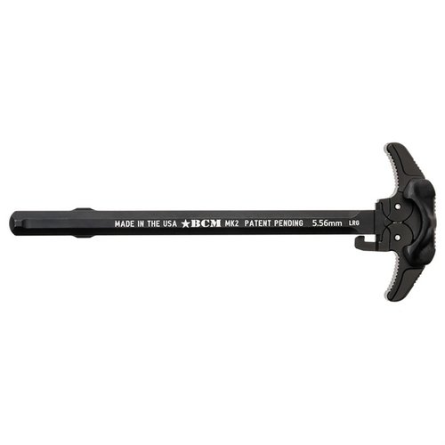 Il BCM Mk 2 Charging Handle offre un design ambidestro, canali di scarico gas, e una superficie di ingaggio senza punti di pizzicamento per un'operazione sicura.