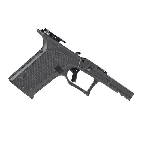 Le cadre CCS Dusk améliore ta Glock avec un angle de prise de 19°, des panneaux de prise intégrés et un magwell évasé pour un meilleur contrôle.