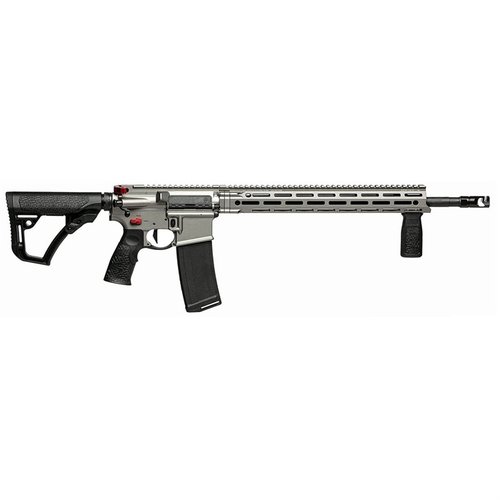 Le DDM4 V7 PRO offre une précision exceptionnelle avec son canon de 18", un système de gaz optimisé et un rail M-LOK léger pour personnaliser ton arme.