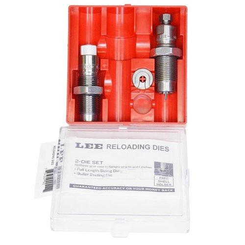 Il set di die PACESETTER 2-DIE di Lee Precision include un Full Length Sizing Die e un Bullet Seating Die, perfetto per la ricarica precisa e facile delle munizioni.