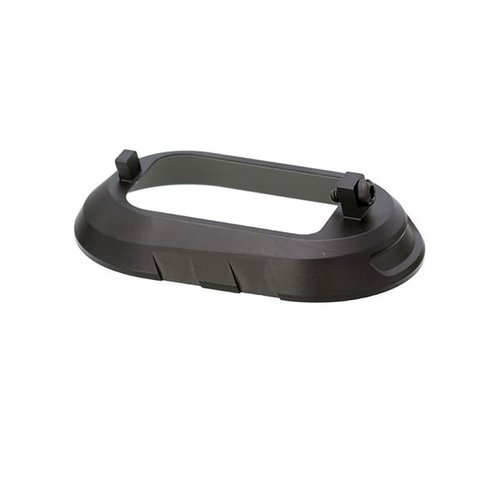 Aumenta la velocità di ricarica con il Magwell Sig Sauer P320 di Tyrant CNC, progettato per un inserimento rapido e preciso del caricatore.