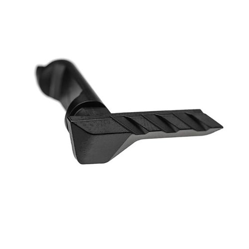 Il Takedown Lever per SIG SAUER P365 di Tyrant CNC offre resistenza, compatibilità con tutti i modelli P365 e una presa migliorata per prestazioni superiori.