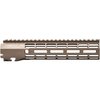 L'ATLAS R-ONE M-LOK è un handguard leggero in alluminio 6061-T6, con sistema di attacco ATLAS per stabilità e compatibilità con AR-15 mil-spec.