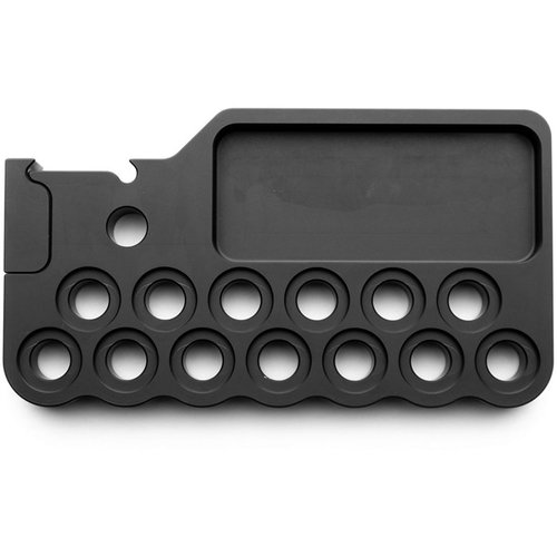 Der ZERO Storage Block von AREA 419 bietet eine praktische Lösung zur Aufbewahrung von Werkzeugen und Zubehör, mit Platz für deinen ZERO Drehmomentschlüssel und einem Magneten.