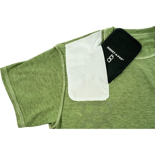 Le T-shirt de tir BOB ALLEN avec Insert-A-Pad est doux, durable et évacue l'humidité, permettant un tir confortable avec un rembourrage pour le recul.