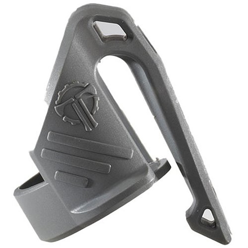 Le Low Profile Carry Clip te permet de transporter discrètement ta lampe de poche tactique, avec un accès rapide et une prise sécurisée grâce à sa conception ergonomique.