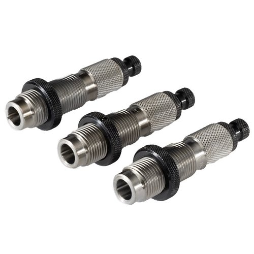 Les ensembles de dies Deluxe Redding garantissent un ajustement parfait, fabriqués en acier allié de haute qualité, pour un rechargement précis et durable.
