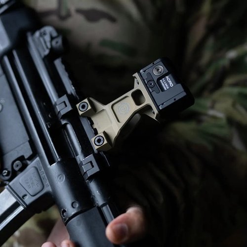 Il LERNA OPTIC MOUNT KIT per AIMPOINT® ACRO offre un centro ottico di 2.91