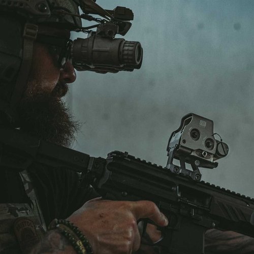 Il LERNA OPTIC MOUNT KIT per EOTECH® XPS offre un centro ottico di 2.91