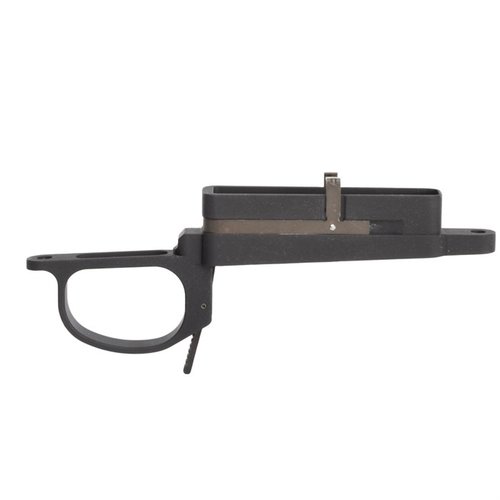 Améliore ou remplace la gâchette de ton Remington 700 avec cette pièce d'origine, offrant un ajustement parfait et une durabilité pour des performances fiables.