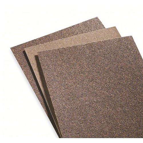 Die Norton Abrasive Paper Sheets mit P220 Grit bieten eine hervorragende Schleifleistung für eine glatte Oberfläche und sind ideal für deine Waffen- und Werkzeugprojekte.