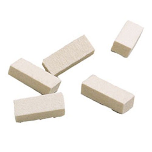 Il kit di pulizia include strumenti in acciaio inossidabile per mantenere il tuo fucile a ottimo stato, pulendo aree difficili come il recess lug e la camera.