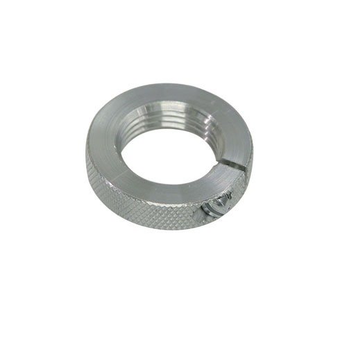 Die Forster CROSS BOLT DIE LOCK RING sorgt für präzise Ausrichtung ohne Beschädigung der Gewinde und passt auf alle gängigen 7/8-14 Dies. Einfach zu bedienen!