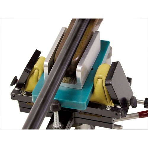 L'adattatore per forend BENCHREST trasforma rapidamente quasi qualsiasi calciatura in una calciatura benchrest, senza modifiche, con protezione in sughero.