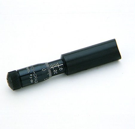 Der 3BR ist der Arbeitstier von Redding, bietet schnelle Änderungen mit einem Mikrometer-Einsatz und misst Pulverladungen von 5 bis 100 Grain.