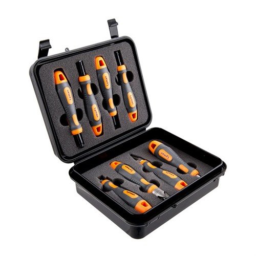 Das Lyman Universal Case Prep Accessory Set bietet dir alle wichtigen Werkzeuge zur Fallvorbereitung in einer praktischen Aufbewahrungstasche. Ideal für jeden Case Trimmer!