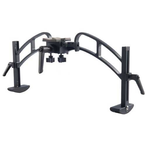 Il bipiede Sinclair F-Class è realizzato in alluminio 7075-T6, leggero e rigido, con gambe regolabili e sistema di montaggio veloce per una stabilità ottimale.