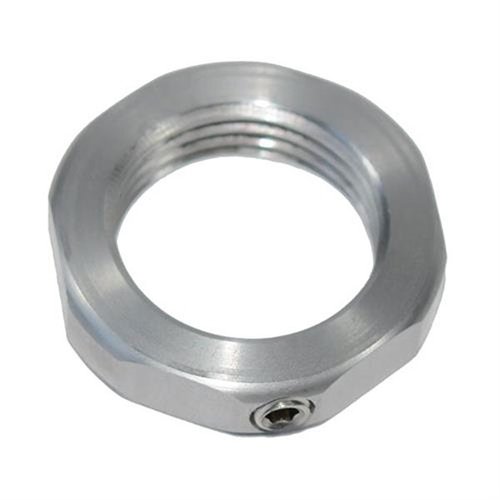 Le STAINLESS STEEL LOCK NUT de L.E. Wilson te permet de verrouiller tes reloading dies facilement, sans avoir à réajuster la profondeur à chaque fois.