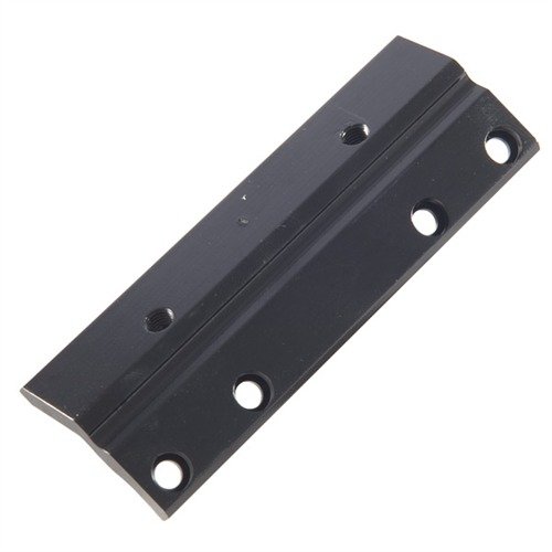 La base laterale #1 WEAVER offre una montatura per ottica che garantisce maggiore spazio per il caricamento e l'espulsione, compatibile con anelli Weaver.