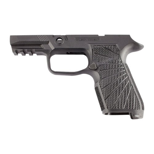 Rivoluziona la tua esperienza di tiro con il grip module WCP320 di Wilson Combat per SIG-SAUER P320 X-Compact, migliorando il controllo del rinculo e la presa.